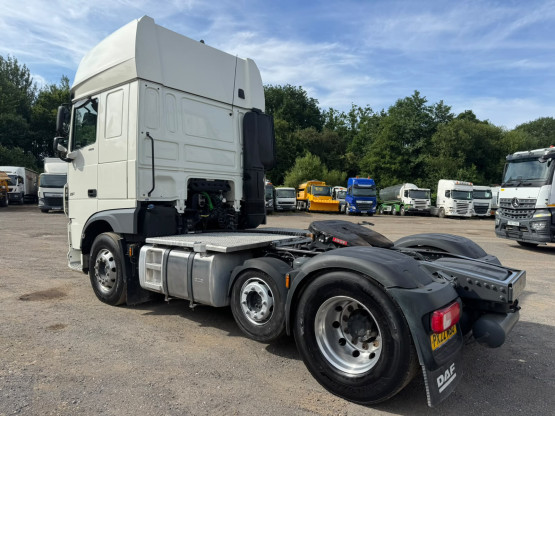2022 DAF XF480 Super Space Cab in 6x2 Tractor Units