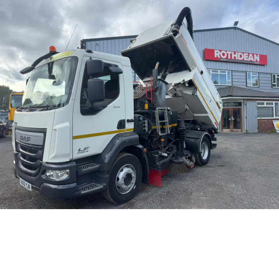 2015 DAF LF55-220 ROAD SWEEPER in Truck Mounted Sweepers