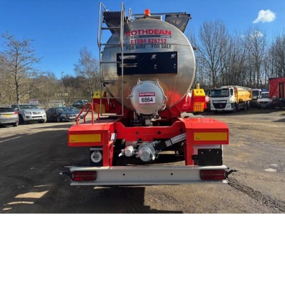 2026 Rothdean Vacuum Tanker in Vacuum Tankers Trailers