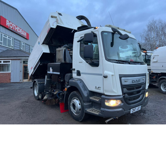 2017 DAF LF220 ROAD SWEEPER in Truck Mounted Sweepers