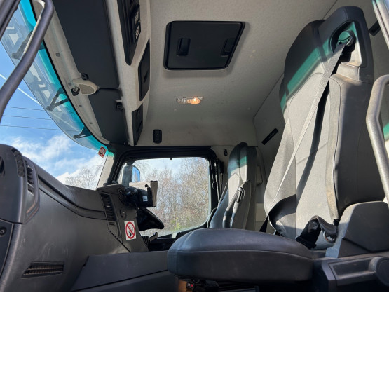 2017 MERCEDES RSP VACUUM EXCAVATOR ESE 6RD 8000L in Gulley Suckers and Jetters