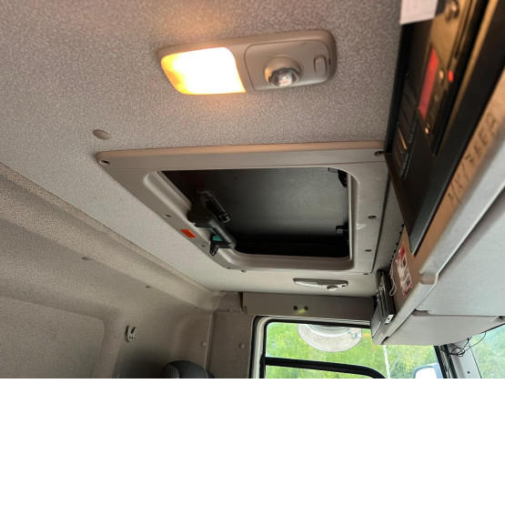 2017 DAF CF330 in Curtain Siders Rigid Vehicles