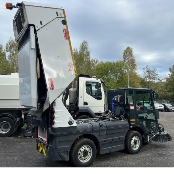 2021 SCHMIDT 200+ in Compact Sweepers