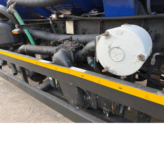 2003 SDC Waste Tanker in Vacuum Tankers Trailers