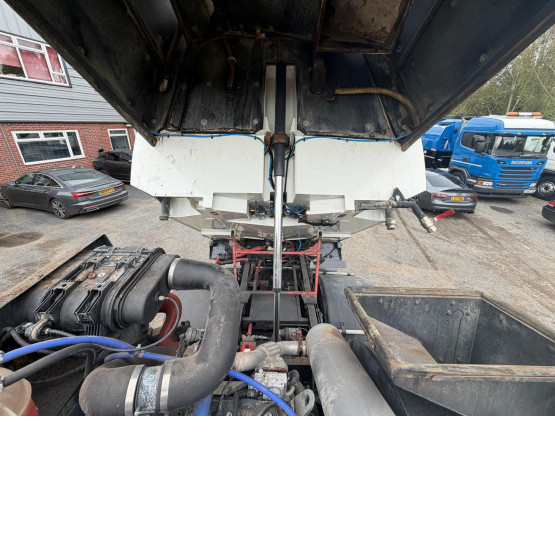 2013 MAN TGM15.250 EEV ROAD SWEEPER in Truck Mounted Sweepers