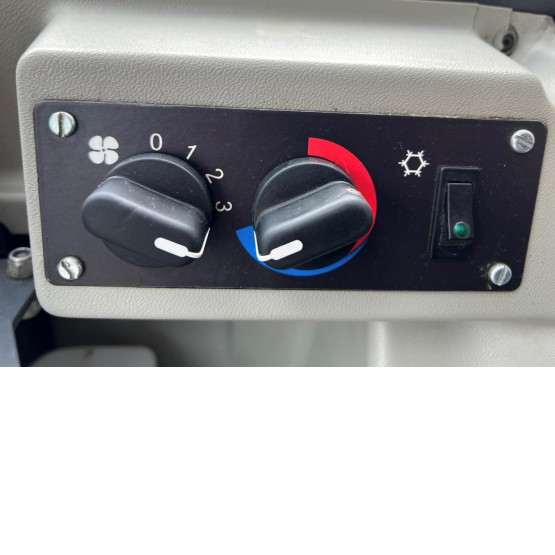 2020 SCARAB M25H in Compact Sweepers