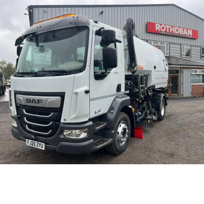 2020 DAF LF230 ROAD SWEEPER