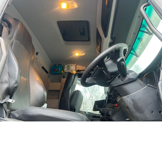 2016 MERCEDES ANTOS 1842 BLUETEC 6 in Gulley Suckers and Jetters