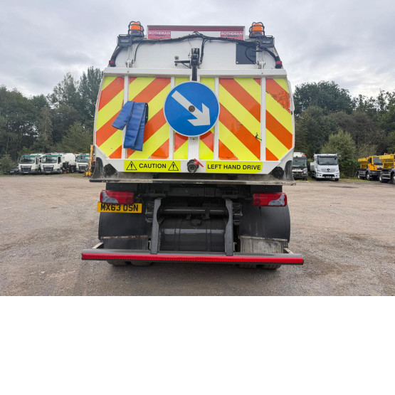 2013 MAN TGM15.250 EEV ROAD SWEEPER in Truck Mounted Sweepers