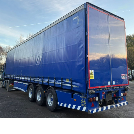 2017 SDC  in Curtain Siders Trailers