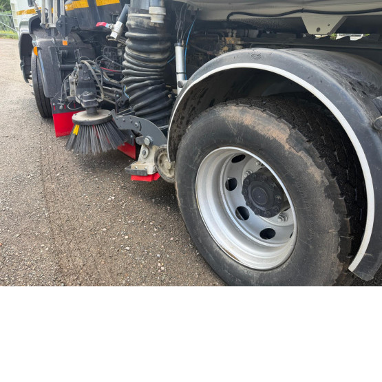 2015 DAF LF220 ROAD SWEEPER in Truck Mounted Sweepers