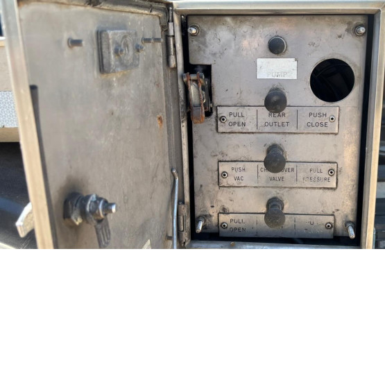 2009 TCL VACUUM TANKER in Vacuum Tankers Trailers