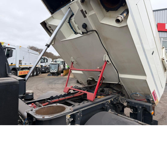 2020 DAF JOHNSTON VT 652 in Truck Mounted Sweepers