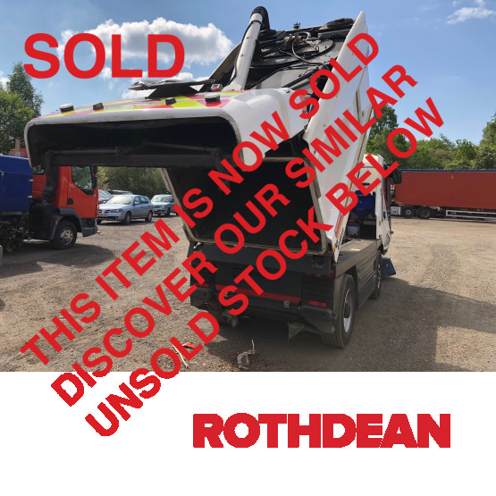 2013 JOHNSTON CX400 SWEEPER in Compact Sweepers