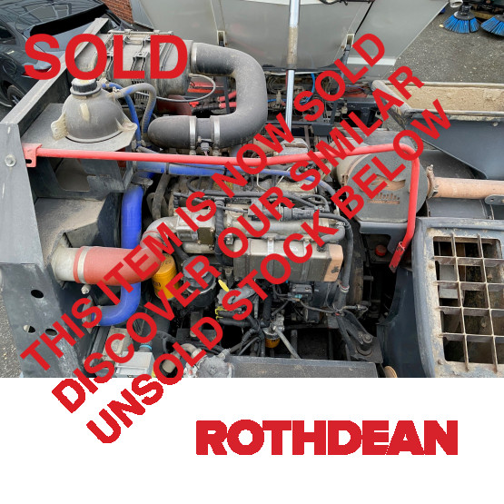 2015 VOLVO FL250 ROAD SWEEPER in Truck Mounted Sweepers