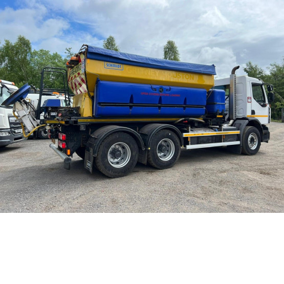 2016 RENAULT C320 in Gritters
