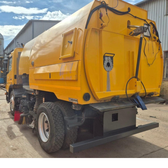 2010 MERCEDES ATEGO1324 BLUETEC 5 ROAD SWEEPER in Truck Mounted Sweepers