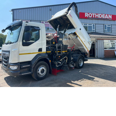 2021 DAF LF230 ROAD SWEEPER