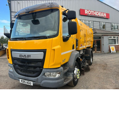 2015 DAF LF55-220 ROAD SWEEPER