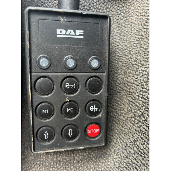 2016 DAF LF220 in 4x2 Tractor Units