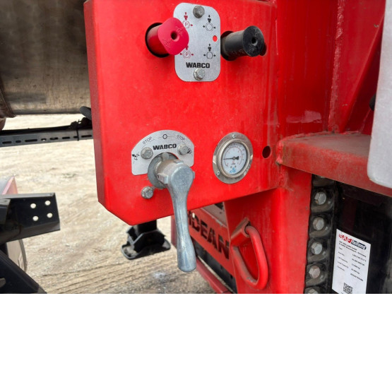 2026 Rothdean Vacuum Tanker in Vacuum Tankers Trailers