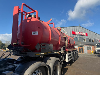 2017 ADCLIFFE WASTE DISPOSAL TANKER