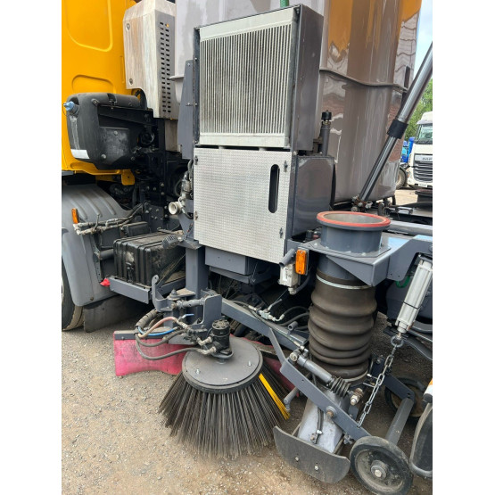 2015 DAF LF55-220 ROAD SWEEPER in Truck Mounted Sweepers