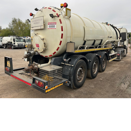 2015 WHALE TANKERS VACUUM TANKER in Vacuum Tankers Trailers