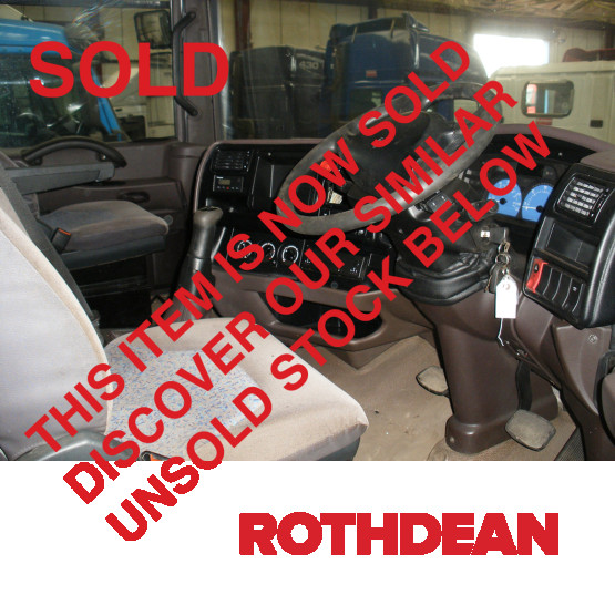 2002 RENAULT MAGNUM in 4x2 Tractor Units