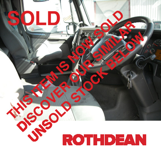 2003 VOLVO FH12-460 in 4x2 Tractor Units