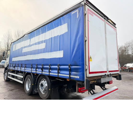 2018 DAF CF410 in Curtain Siders Rigid Vehicles