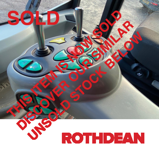 2018 JOHNSTON C401 ROAD SWEEPER in Compact Sweepers