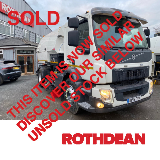 2015 VOLVO FL250 ROAD SWEEPER in Truck Mounted Sweepers