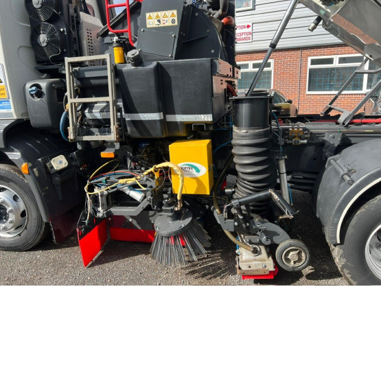 2018 DAF LF230 in Truck Mounted Sweepers