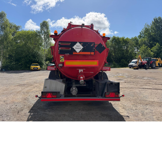 2003 WHALE WASTE TANKER in Vacuum Tankers Trailers