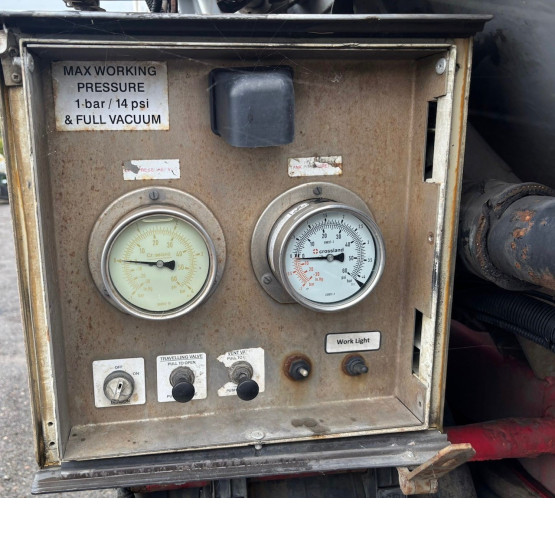 2009 Crossland STAINLESS STEEL WASTE DISPOSAL TANKER in Vacuum Tankers Trailers