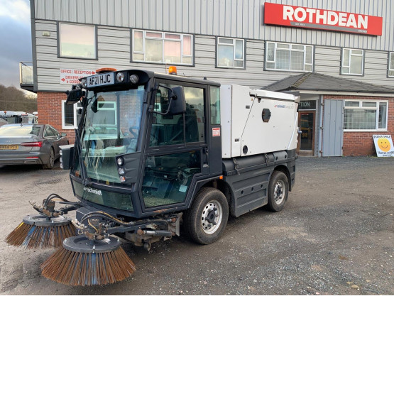 2021 SCHMIDT SWINGO 200 + in Compact Sweepers