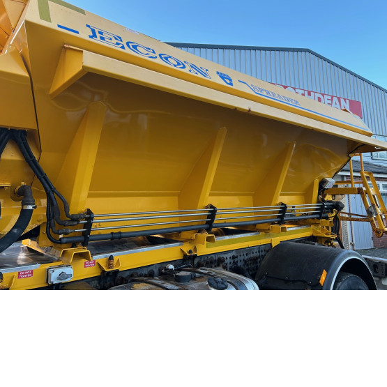 2017 MERCEDES 1824 BLUETEC 6 in Gritters