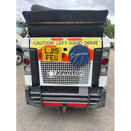 2019 JOHNSTON C202 ROAD SWEEPER in Compact Sweepers