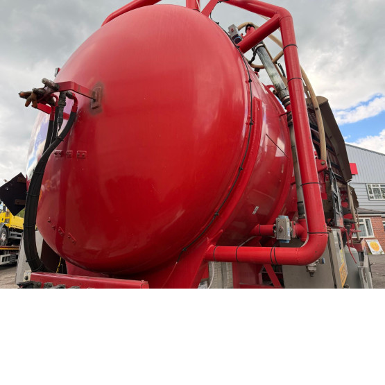 2013 WHALE WASTE TANKER in Vacuum Tankers Trailers