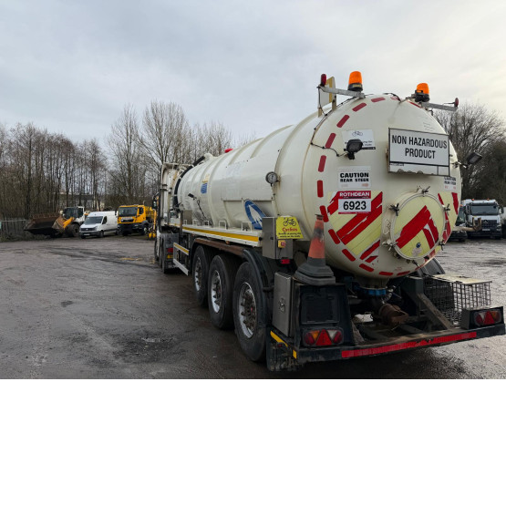 2012 WHALE  in Vacuum Tankers Trailers