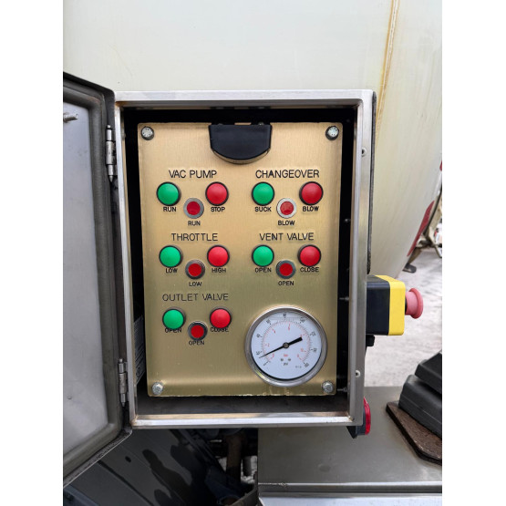 2012 WHALE  in Vacuum Tankers Trailers