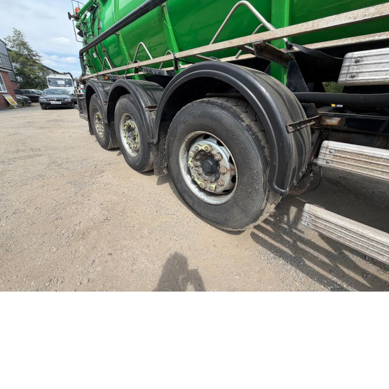 2005 WHALE WASTE TANKER in Vacuum Tankers Trailers