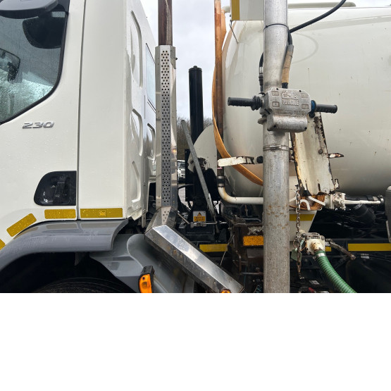 2018 DAF LF 230 in Gulley Suckers and Jetters