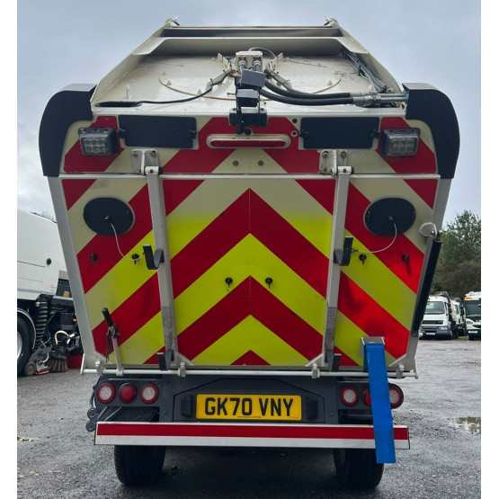 2020 SCARAB M25H in Compact Sweepers