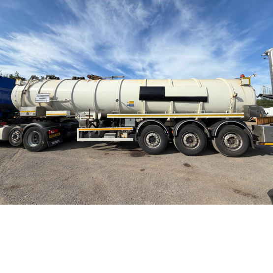 2013 WHALE VACUUM TANKER in Vacuum Tankers Trailers