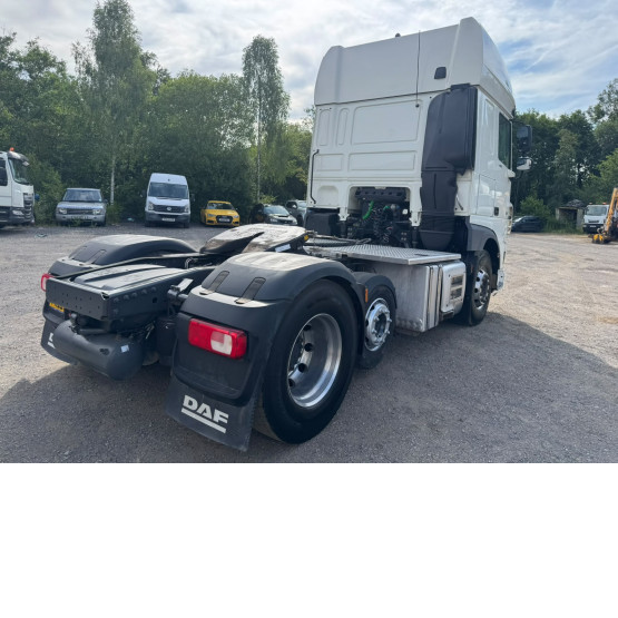 2022 DAF XF480 Super Space Cab in 6x2 Tractor Units