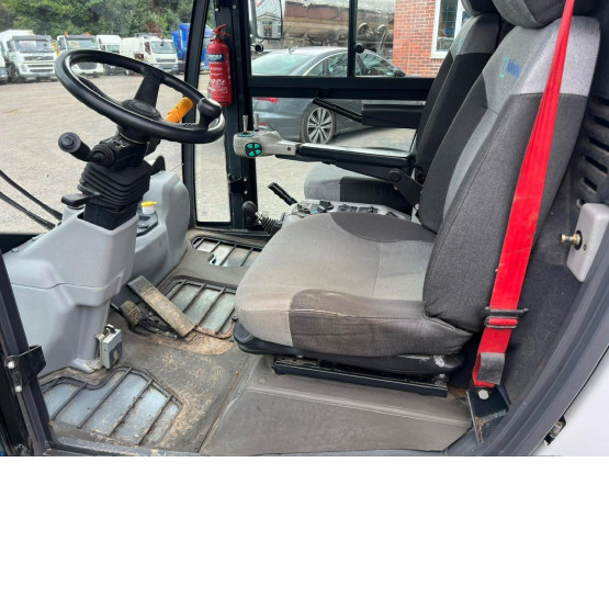 2019 JOHNSTON C202 ROAD SWEEPER in Compact Sweepers