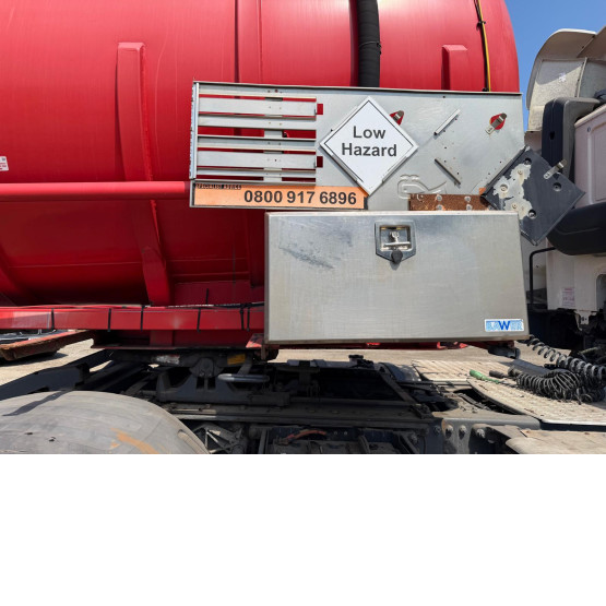 2003 WHALE WASTE DISPOSAL TANKER in Vacuum Tankers Trailers