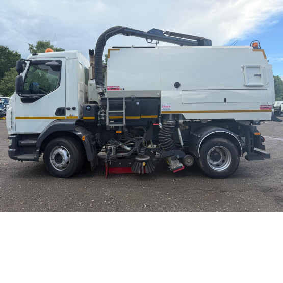 2015 DAF LF220 ROAD SWEEPER in Truck Mounted Sweepers